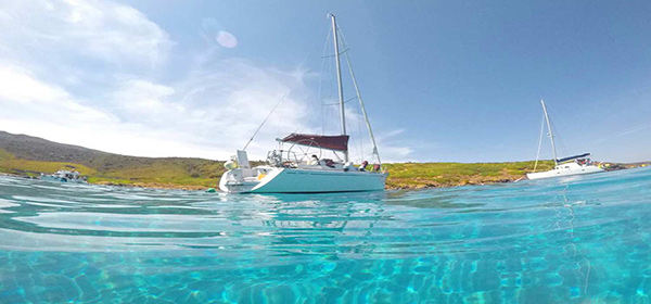 Asinara in barca a vela