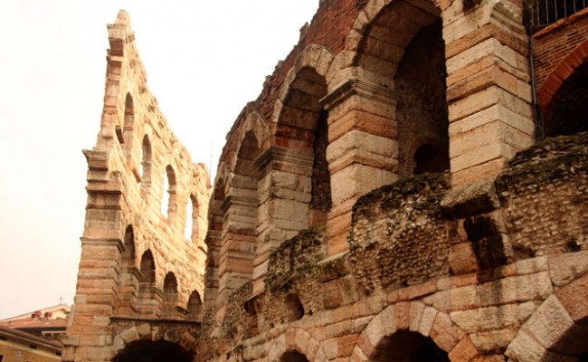 verona cosa vedere arena di verona